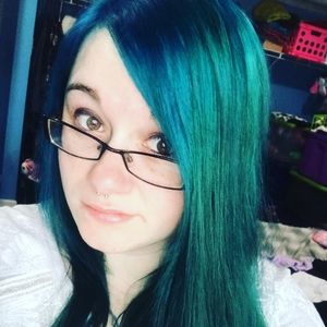 Meet your Posher, Torrie